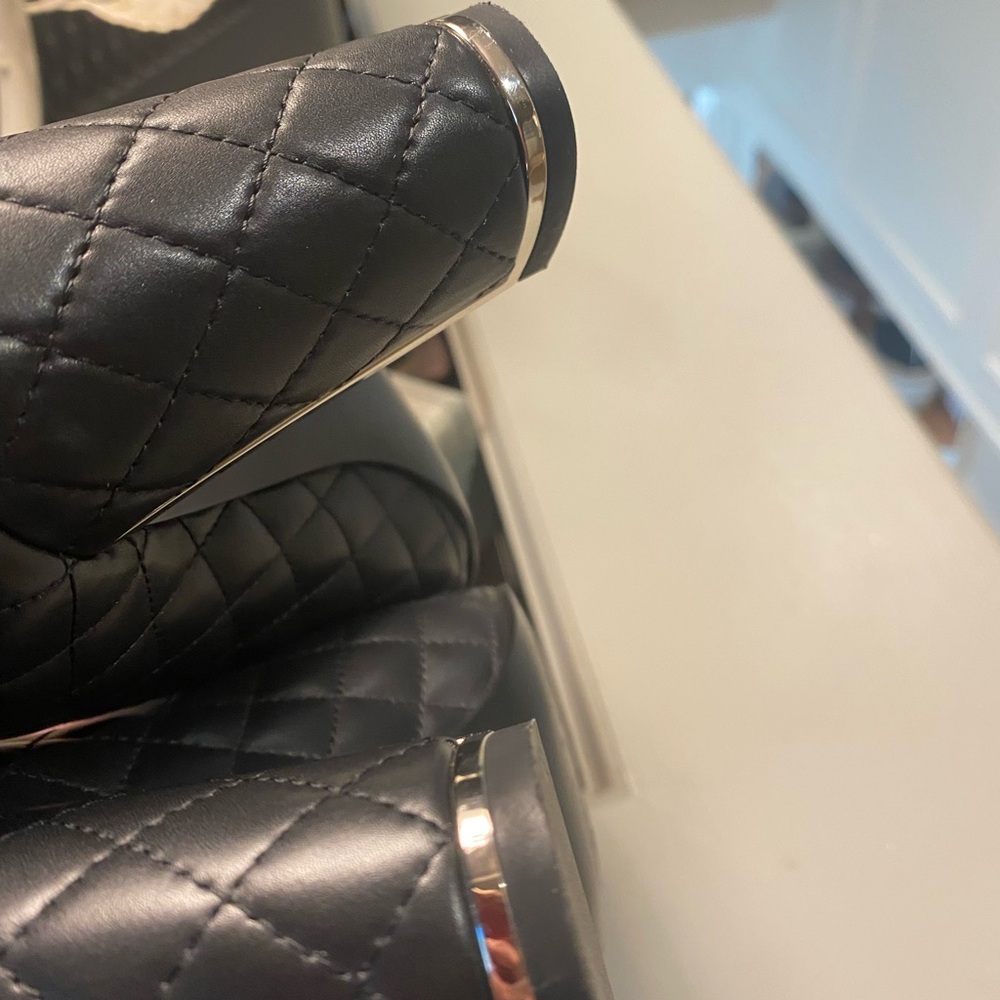 Chanel Black Quilted Women's Heels - Picture 11 of 17